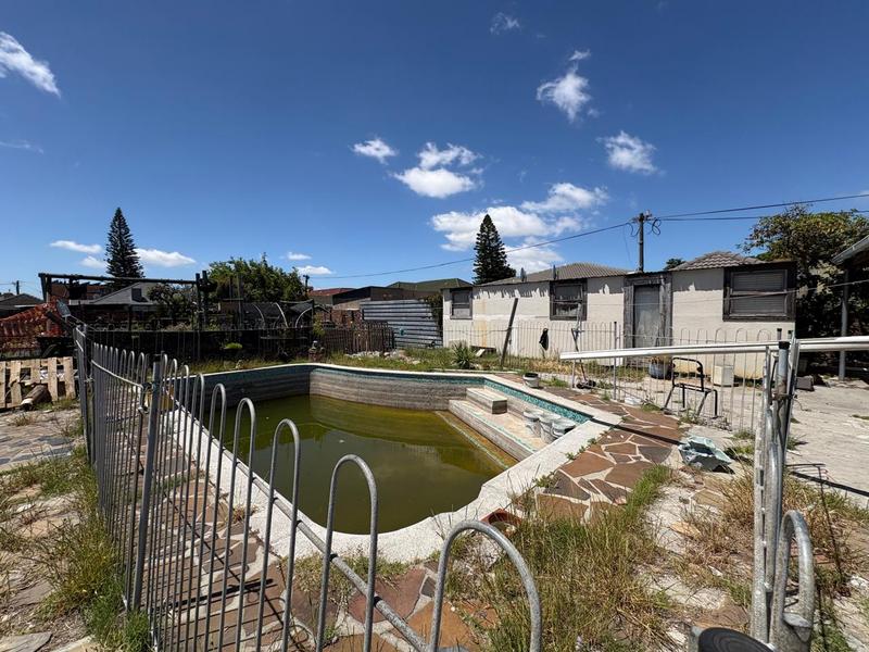 3 Bedroom Property for Sale in Lansdowne Western Cape